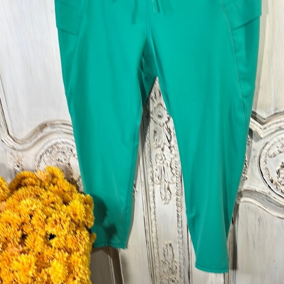 Spyder Active Wear Women's Teal Workout Pants with Side Pockets - Picture 3 of 11
